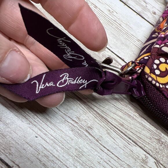 Vera Bradley Carry it All Wristlet RETIRED Safari Sunset Wallet 6" x 3.5" Purple - Picture 4 of 10